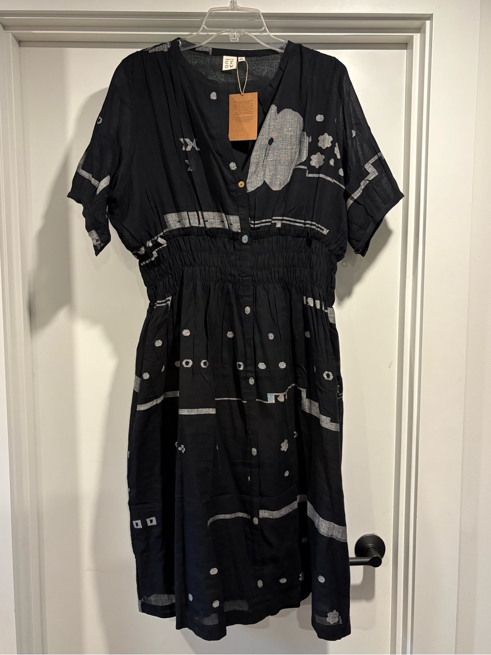 World of Crow Elastic Waist Midi Dress NWT - Picture 2 of 4
